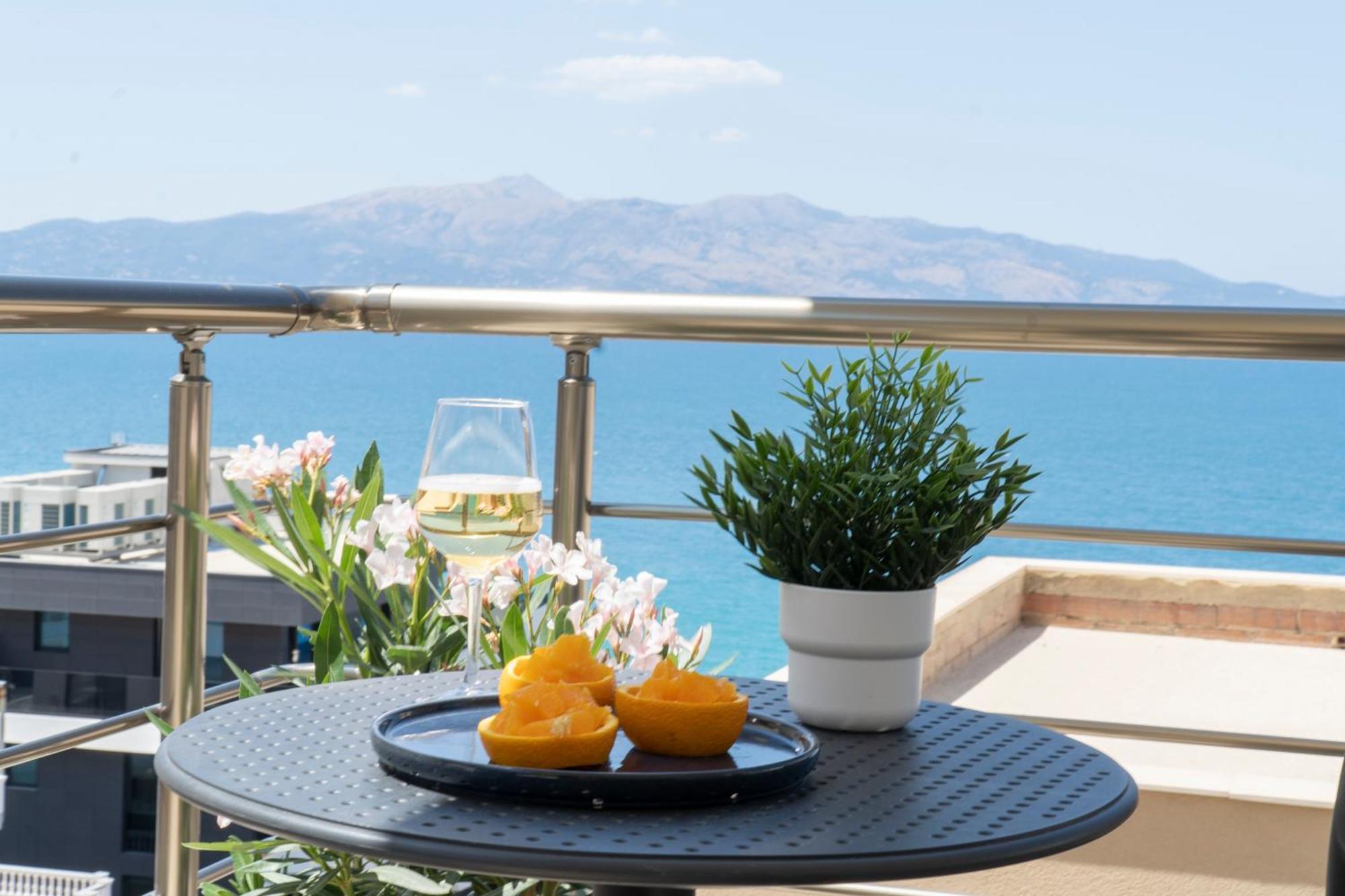 Mateo Apartments Sarandë Eksteriør billede